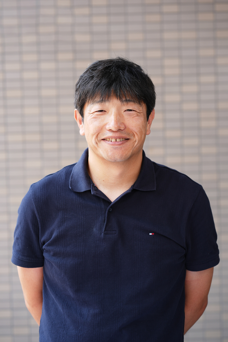 成田貴行