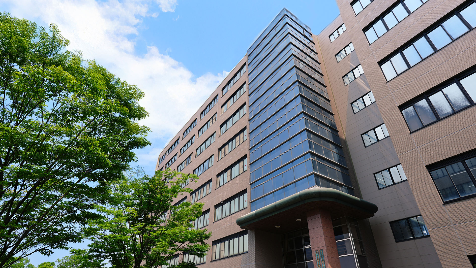 佐賀大学理工学部建物